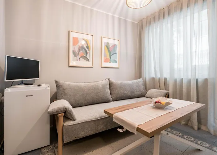 Vera Sweet * 瓦爾納