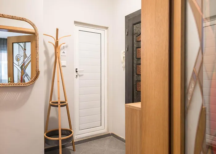 Vera Sweet 瓦爾納